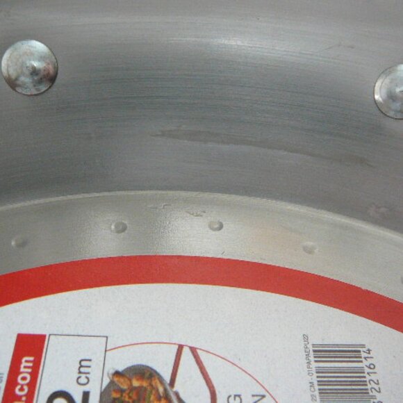 Magefesa ® Carbon Steel Paella Pan, 9 in-22 cm for 1-2 Servings, Made in Spain - Picture 4 of 4